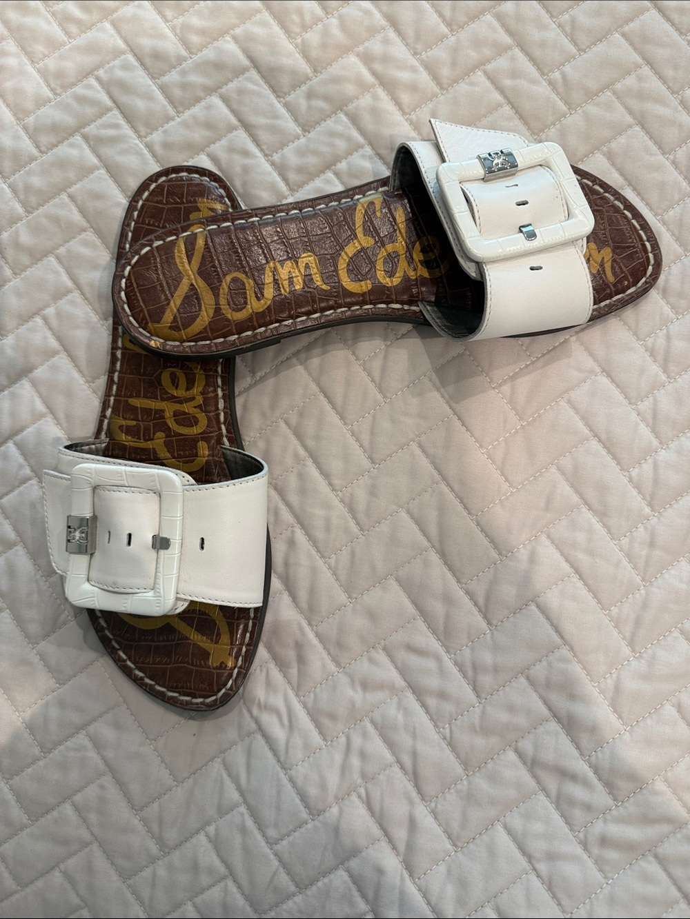 Sam Edelman White Buckle Slide Sandals for Women - Picture 2 of 3